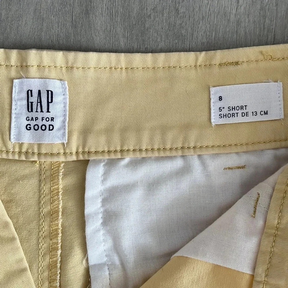 GAP Yellow Cotton Bermuda Shorts High  Waisted, Size 8 - Picture 6 of 8